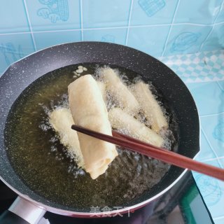 豆皮肉卷的做法步骤：9