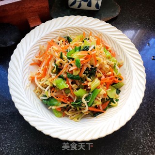 油泼小豆芽的做法步骤：10