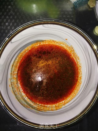 酸辣水饺的做法步骤：3