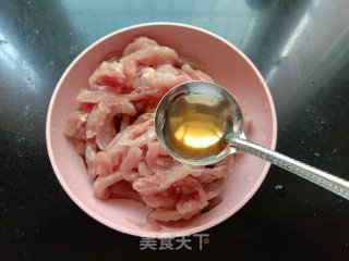 青椒肉丝手抓饼的做法步骤：4