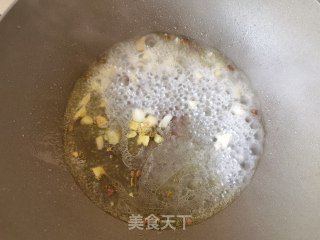 韭菜炒豆腐的做法步骤：6