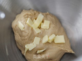 红糖枣香软欧包（法帅蒸烤箱版）的做法步骤：3