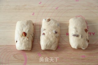 红糖枣香软欧包（法帅蒸烤箱版）的做法步骤：9