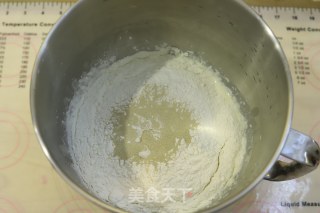 火腿肠餐包（法帅蒸烤箱版）的做法步骤：1