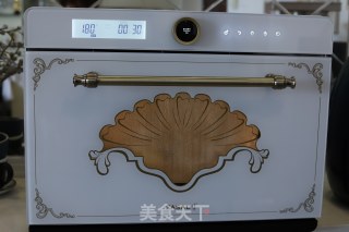火腿肠餐包（法帅蒸烤箱版）的做法步骤：11