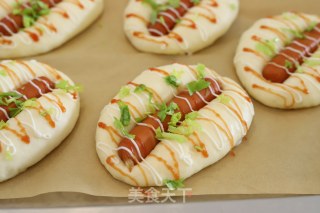 火腿肠餐包（法帅蒸烤箱版）的做法步骤：14