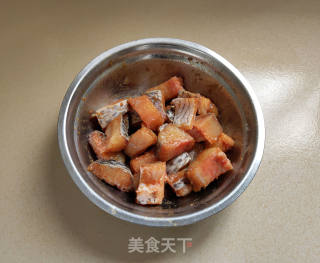 酱香红烧鱼块的做法步骤：2