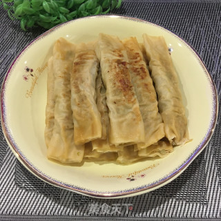 肉末芹菜豆皮锅贴的做法步骤：11