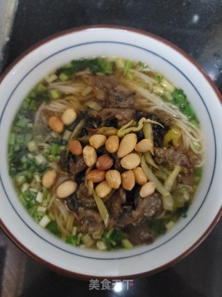 酸菜牛肉面的做法步骤：12