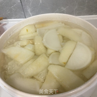梨子萝卜汤的做法步骤：4