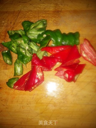 蒜香口蘑牛肉粒????的做法步骤：7