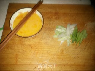 糖醋鸡蛋的做法步骤：1