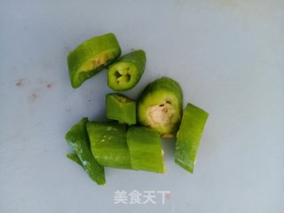 清炒丝瓜的做法步骤：2