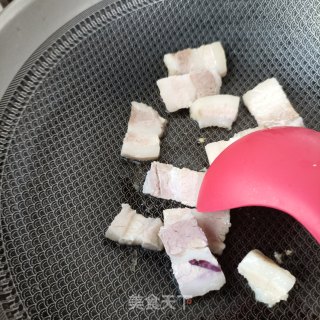 回锅肉炖紫山药的做法步骤：7