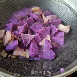 回锅肉炖紫山药的做法步骤：12