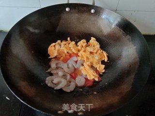 番茄鸡蛋炒虾仁的做法步骤：4