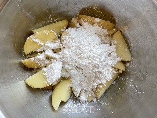 原味炸薯角的做法步骤：2