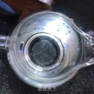 猕猴桃蜂蜜汁的做法步骤：2