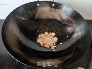 猪油渣炒菜心的做法步骤：4