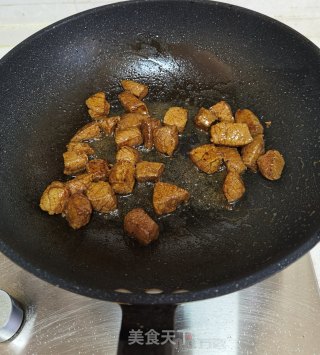 蒜香牛肉粒的做法步骤：7