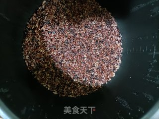 三色糙米炒饭的做法步骤：1