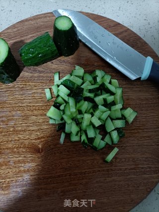 三色糙米炒饭的做法步骤：3