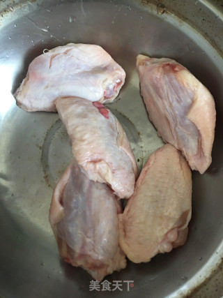 鸡翼梨球面的做法步骤：1
