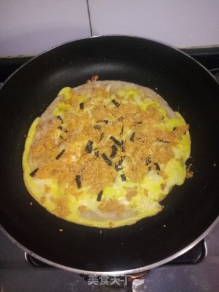 鸡蛋肉松手抓饼的做法步骤：8