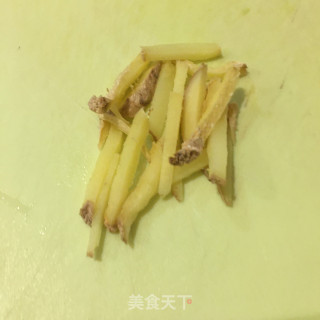 牛肉粒炒双色丁的做法步骤：3