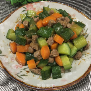 牛肉粒炒双色丁的做法步骤：10