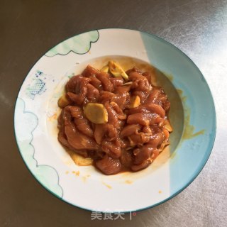 孜然牙签肉的做法步骤：3