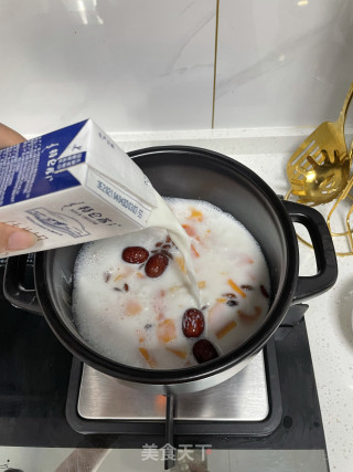 牛奶木瓜银耳羹的做法步骤：4