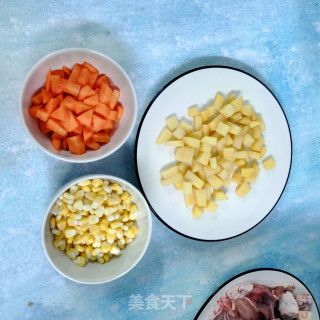 土豆咖喱鸡肉焗饭#微蒸烤一体机版的做法步骤：2
