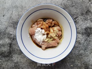 芹菜肉丝炒面的做法步骤：5