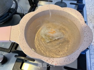 鲜菇鸡汤米线????的做法步骤：5