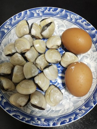 鲜嫩顺滑的白贝蒸鸡蛋的做法步骤：1