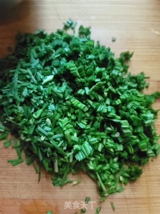 虾皮鲜肉韭菜水饺的做法步骤：3