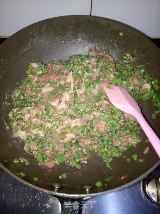 豆角猪肉馅包子的做法步骤：5