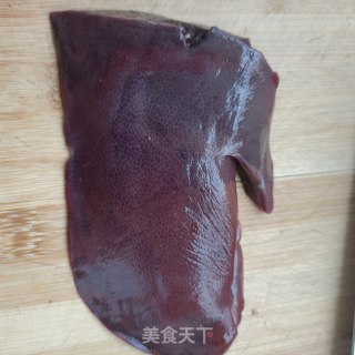 红油猪肝粉的做法步骤：1