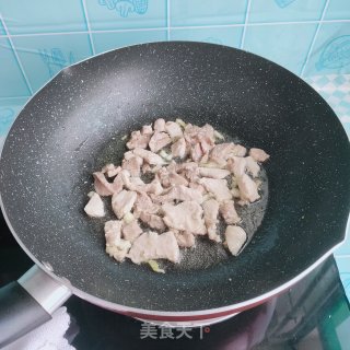 青红椒炒肉的做法步骤：6