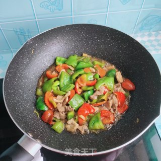 青红椒炒肉的做法步骤：12