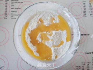 意式白酒杏仁螺旋酥的做法步骤：4