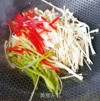 鸡蛋炒面的做法步骤：7