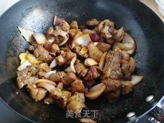黄焖羊肉的做法步骤：7