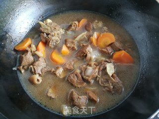 黄焖羊肉的做法步骤：9