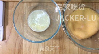 土豆煎饼，外层焦脆内里软糯，太好吃了，零失败一次成功。的做法步骤：7