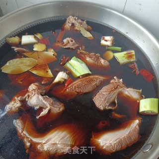 卤护心肉的做法步骤：9