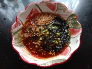 酸汤鲜肉馄饨的做法步骤：6