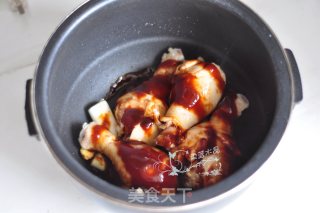 酱烧鸡腿饭的做法步骤：4