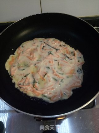 裙带菜鸡蛋饼的做法步骤：5